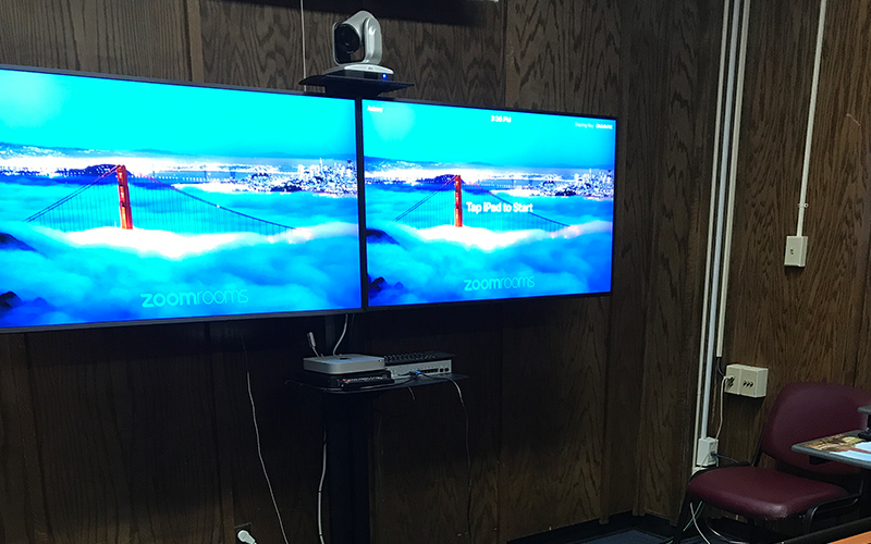 newtech Zoom classroom setup for a Saint Paull class